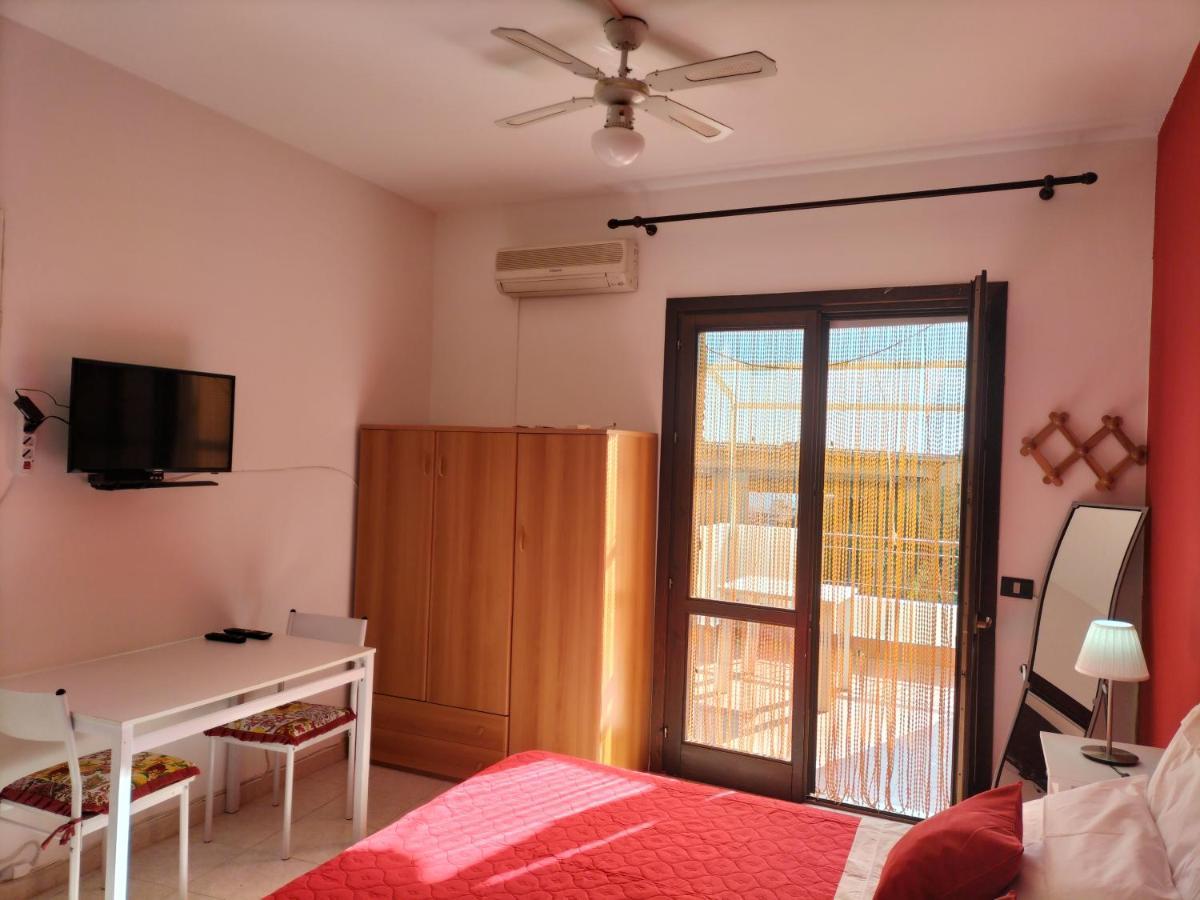 Casa Vacanza Da Rosa Letojanni Luaran gambar