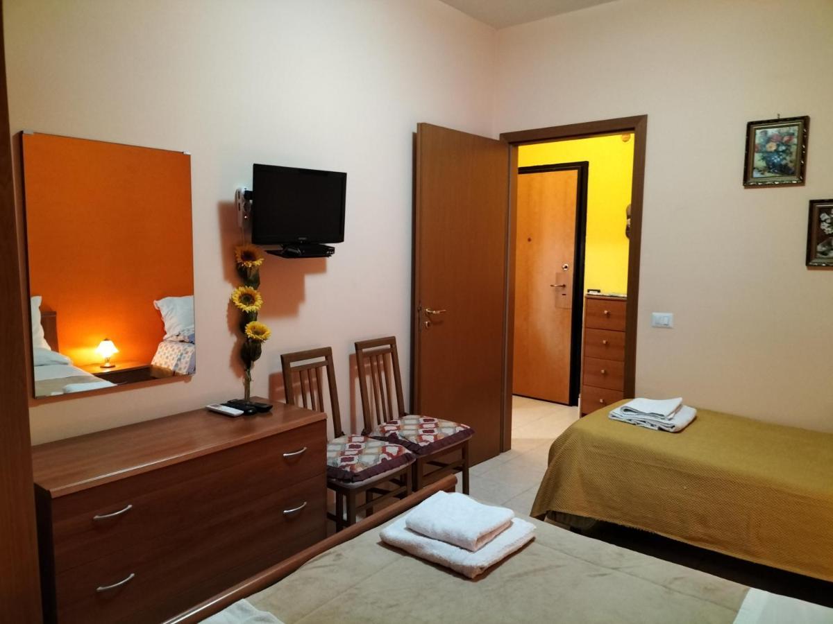 Casa Vacanza Da Rosa Letojanni Luaran gambar