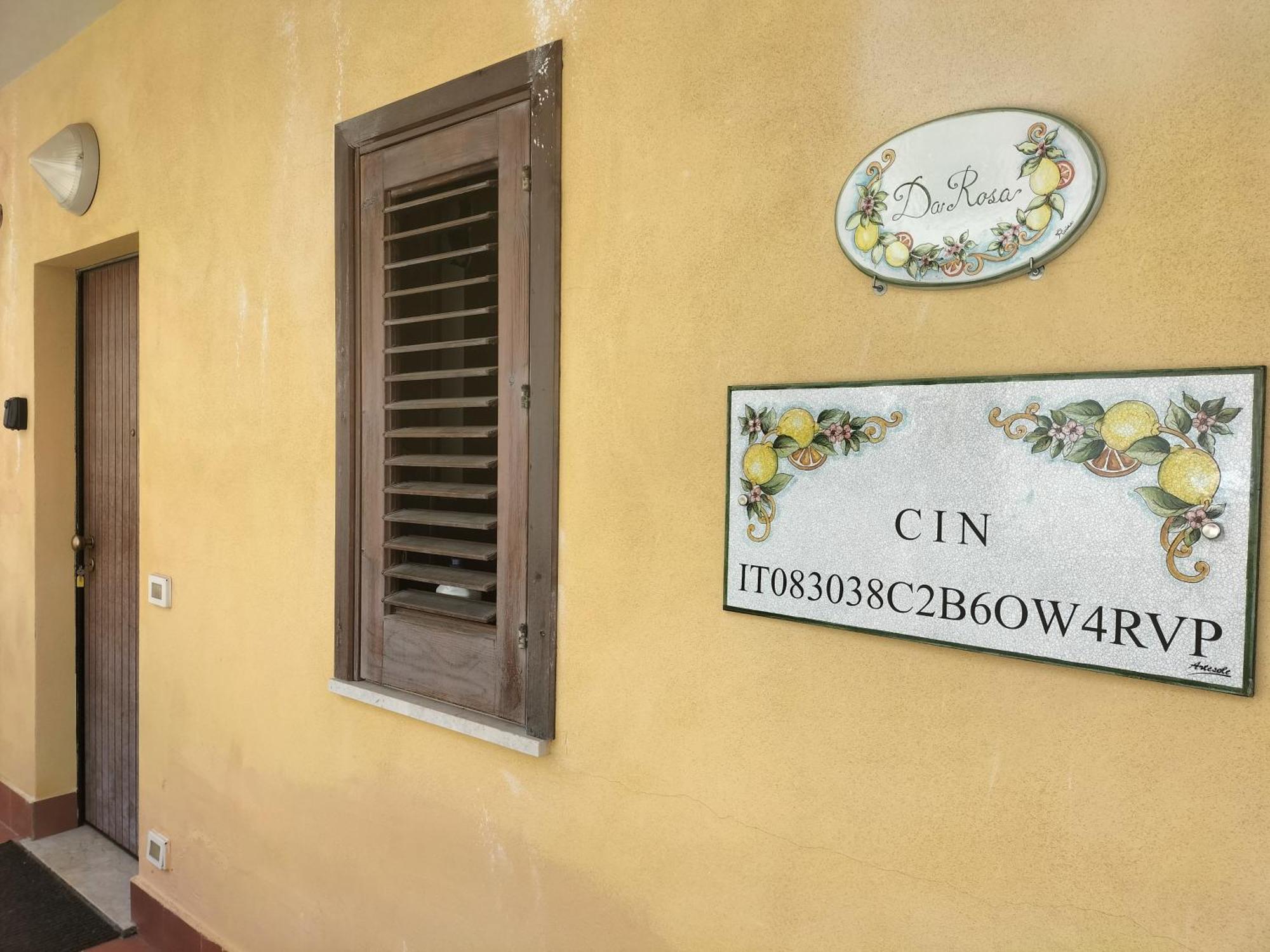 Casa Vacanza Da Rosa Letojanni Luaran gambar