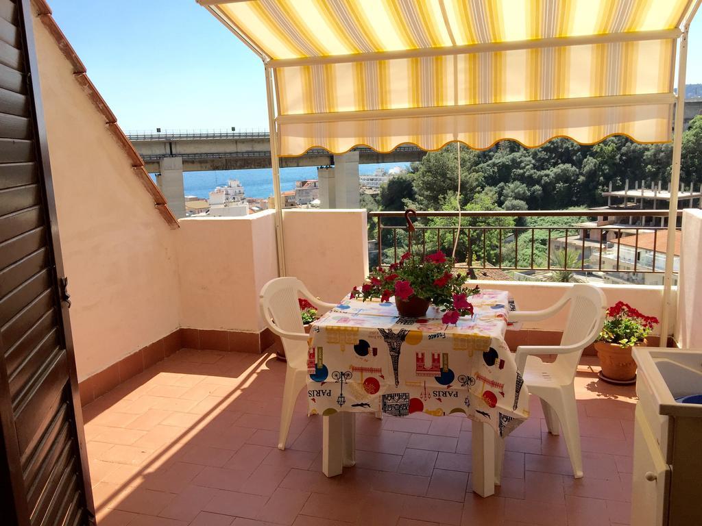Casa Vacanza Da Rosa Letojanni Luaran gambar