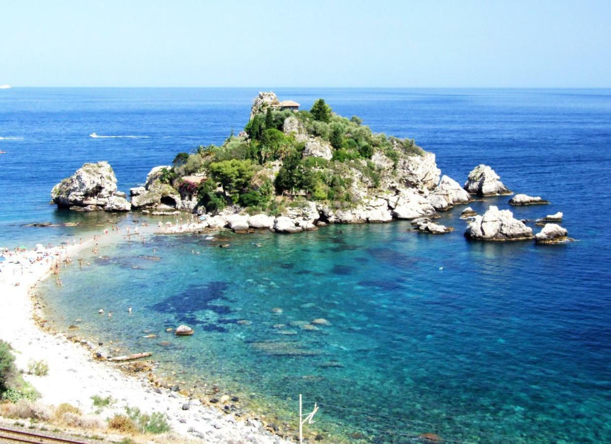 Casa Vacanza Da Rosa Letojanni Luaran gambar
